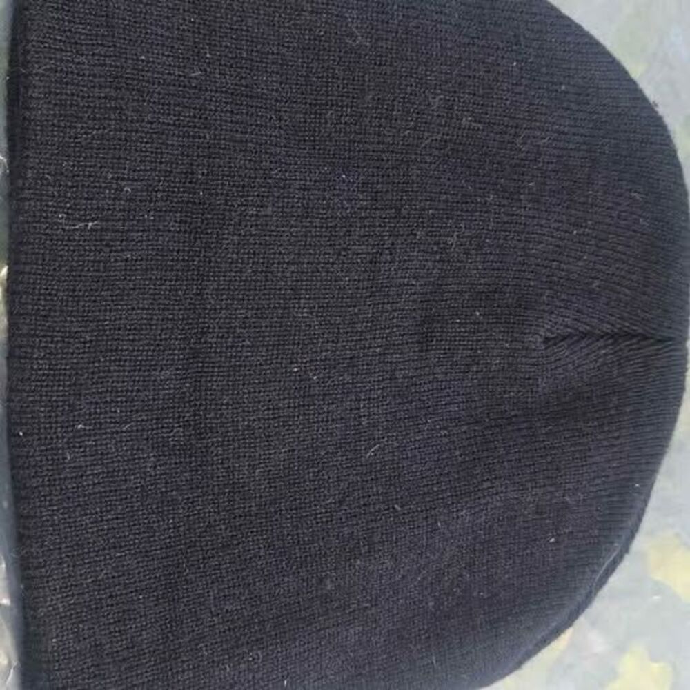 Barcode Beanie - Picture 3 of 5